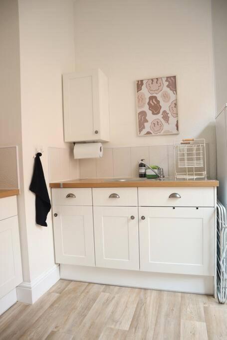 Spacious 1 Bedroom Apartment Leicester Extérieur photo