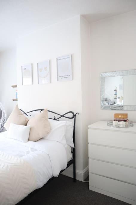 Spacious 1 Bedroom Apartment Leicester Extérieur photo